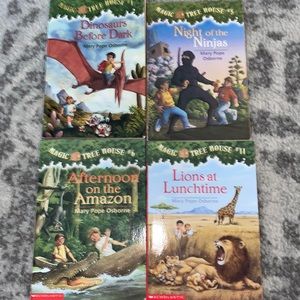 Magic Tree House Book Lot 4